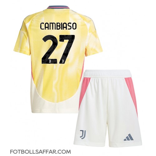 Juventus Andrea Cambiaso #27 Bortadräkt Barn 2024-25 Kortärmad (+ Korta byxor)